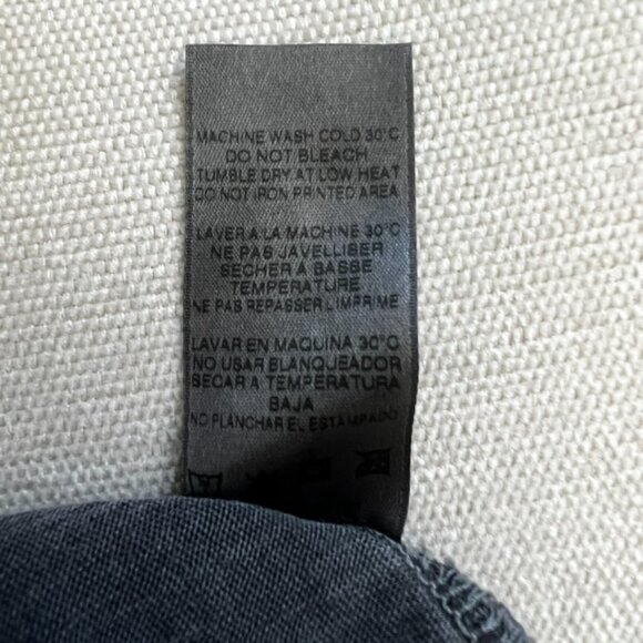 Anthro Sundry Gray V-Neck Tee Medium Whimsigoth Grunge Y2K Reformation vibe - Picture 8 of 10